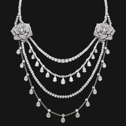 18k Fluid Lines Necklace